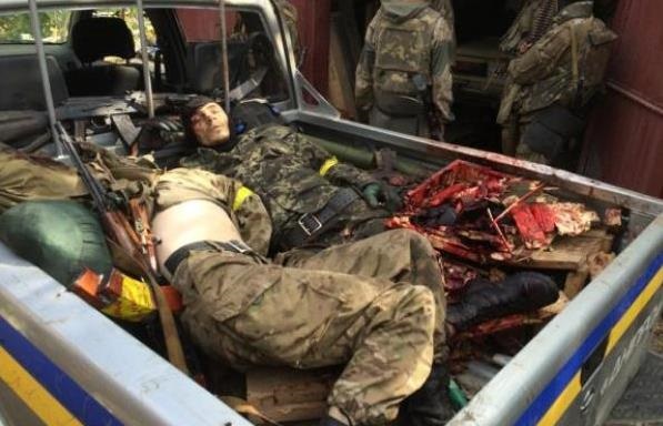 صور نشرتها مواقع أوكرانية لجنود قتلى