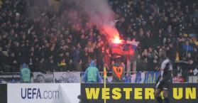 الاتحاد الأوروبي لكرة القدم يحقق في اتهامات بالعنصرية ضد دينامو كييف الأوكراني