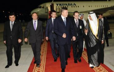 الرئيس يانوكوفيتش يبدأ زيارة رسمية إلى دولة الإمارات