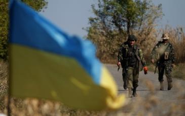 مقاتلين من الجيش الأوكراني شرق البلاد