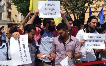 جانب من احتجاجات الطلبة الأجانب  والعرب بوسط خاركيف