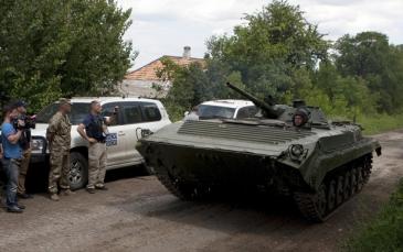 قصف يستهدف مراقبي منظمة الأمن والتعاون الأوروبي في شرق أوكرانيا