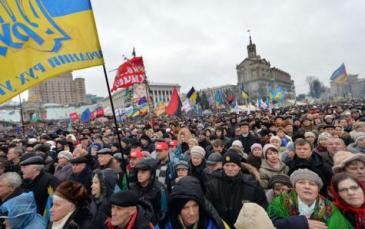 روسيا تطرد صحفيا أمريكيا غطى مظاهرات الاحتجاج في أوكرانيا