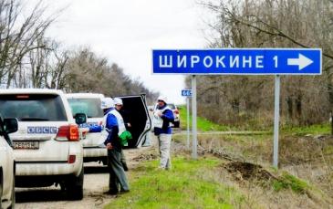 بسبب القصف المستمر.. نزوح جماعي من منطقة "شيروكينا" بشرق أوكرانيا