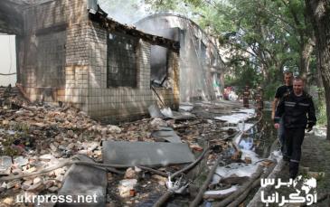 الحريق أدى إلى انهيار أحد أكبر مستودعات "البالة" في كييف