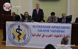 جانب من الاحتفال بتخرج الأطباء الجدد