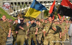 حركة القطاع اليميني المتشددة تهدد السلطات في أوكرانيا 