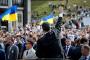 الرئيس الأوكراني يحيي المواطنين في إحتفالية الاستقلال 23