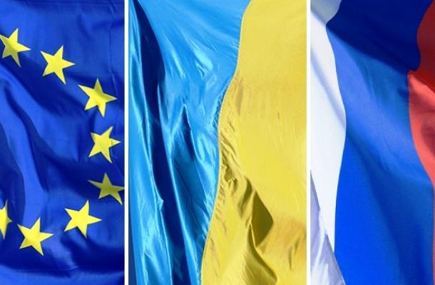 على ماذا تعتمد أوكرانيا لتبتعد عن روسيا نحو أوروبا؟