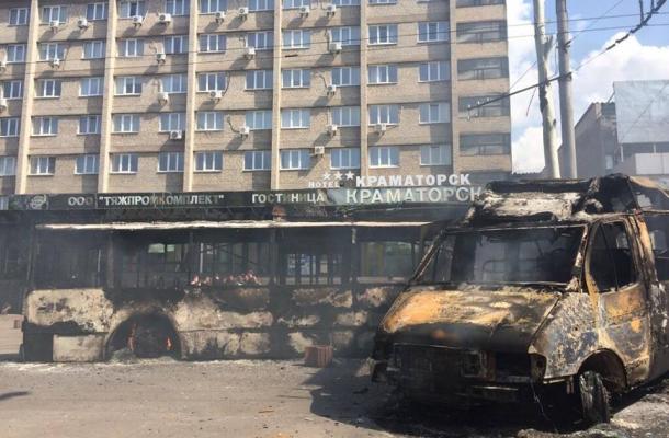 معارك ضارية بمدينة كراماتورسك و الجيش الأوكراني يدخل المدين