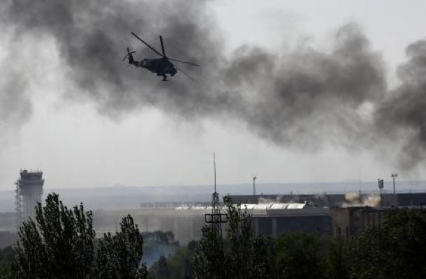 الجيش الأوكراني يحررمطار دونيتسك الدولي مستخدماً مقاتلات سوخوي وميغ