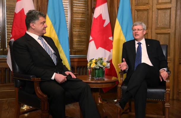 بوروشينكو ورئيس الوزراء الكندي ستيفن هاربر