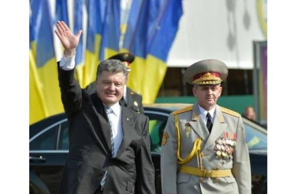 أوكرانيا تحتفل بعيد إستقلالها الـ 23 وتستعرض قوتها