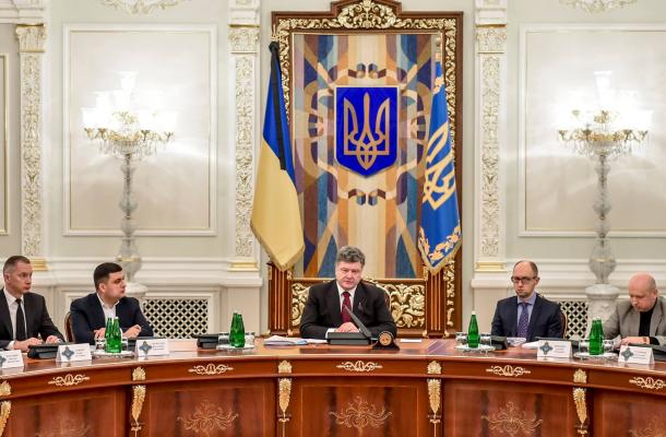الرئيس الأوكراني يعطي الأولوية لتهدئة التصعيد في شرق أوكرانيا