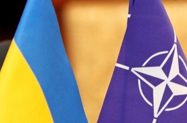 اجتماع لحلف الأطلسي وكييف لبحث تجدد القتال بشرق أوكرانيا