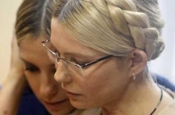 ابنة رئيسة الوزراء السابقة تيموشينكو: حياة والدتي معرضة للخطر...