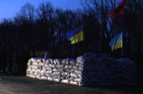 قتيل في هجوم على حاجزعسكري للجيش الأوكراني بمنطقة دوبرابولسك قضاء دونتسك (صورة راديو سفابودا)