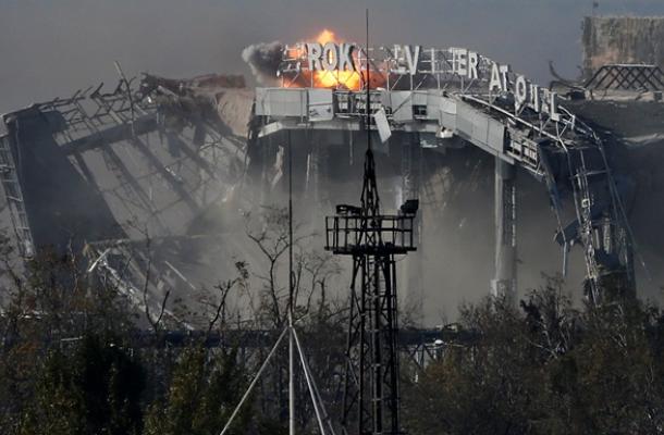 مطار دونيتسك يجدد المواجهات في جنوب شرق أوكرانيا