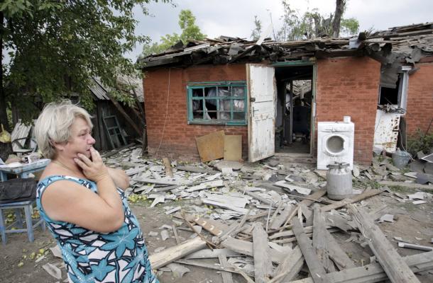 قصف وقتال وتبادل اتهامات.. هذا هو حال منطقة الدونباس في شرق أوكرانيا