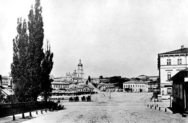 ميدان الإستقلال 1870