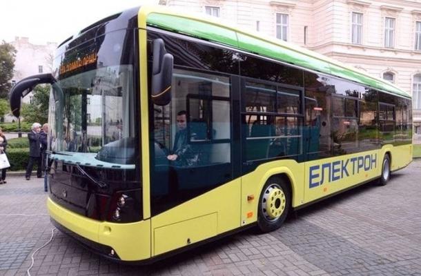 عرض أول حافلة كهربائية بأوكرانيا 