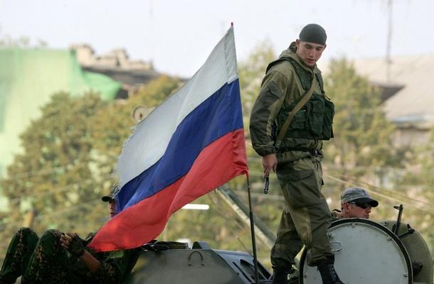 أوكرانيا تؤكد وجود تسعة آلاف عسكري روسي في أراضيها الشرقية