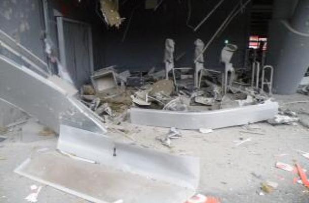 أثار الدمار التي تعرض لها ملعب دونباس أرينا