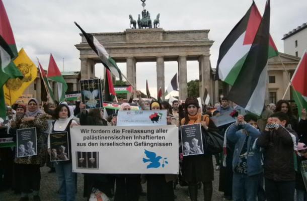 دعوة لتعامل الحكومة الألمانية قضية الأسرى الفلسطينيين كما تتعامل مع قضية تيموشينكو