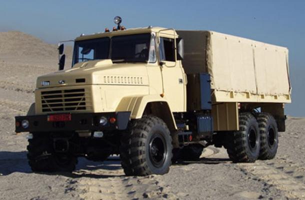 مصر تستورد دفعة جديدة من سيارات "كراز 6322" العسكرية الأوكرانية
