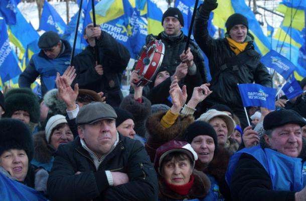 أنصار النظام الأوكراني يستأنفون التظاهر، والمعارضة تحدد مرشحيها لانتخابات الرئاسة