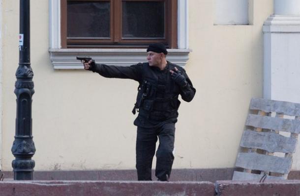 مسلحين موالين لروسيا يطلقون النار على مسيرة داعمة لوحدة اوكرانيا