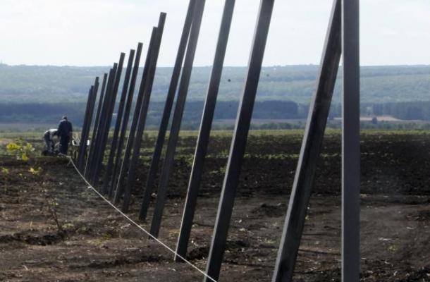 الأشغال الجارية لبناء قاعدة عسكرية روسية قرب الحدود الأوكرانية