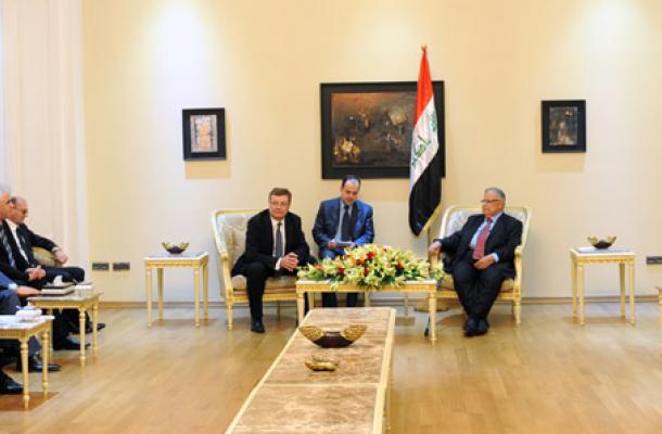 جانب من لقاء هريشينكو مع الرئيس العراقي