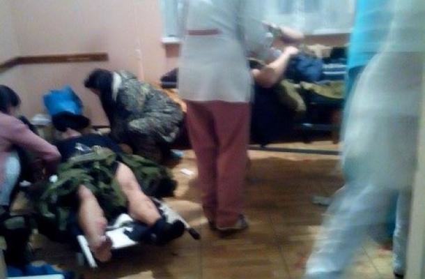 القتال يستعر مجددا في مطار دونتسك بشرق أوكرانيا ومقتل تسعة جنود