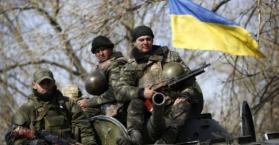 الجيش الأوكراني يصد هجوم لانفصاليين مسلحين حاولوا إقتحام قاعدة عسكرية بمدينة أرتيموفسك 