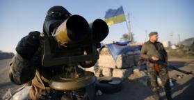 قذائف مدفعية تهز مطار دونيتسك بشرق أوكرانيا