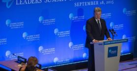بوروشينكو يدعو الأمم المتحدة للمساعدة في حل النزاع الدائر بشرق أوكرانيا