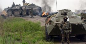 مقتل ثلاثة جنود ومدنيين اثنين في شرق أوكرانيا