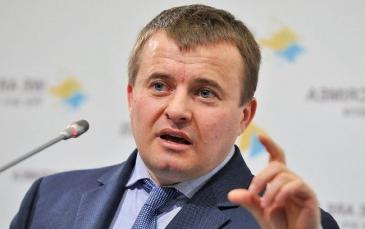أوكرانيا تتجه لوقف استيراد الكهرباء من روسيا
