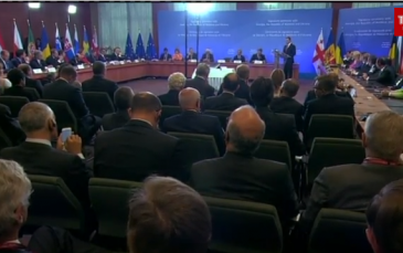 مراسم توقيع إتفاق الشراكة الاقتصادية بين أوكرانيا و الاتحاد الأوروبي