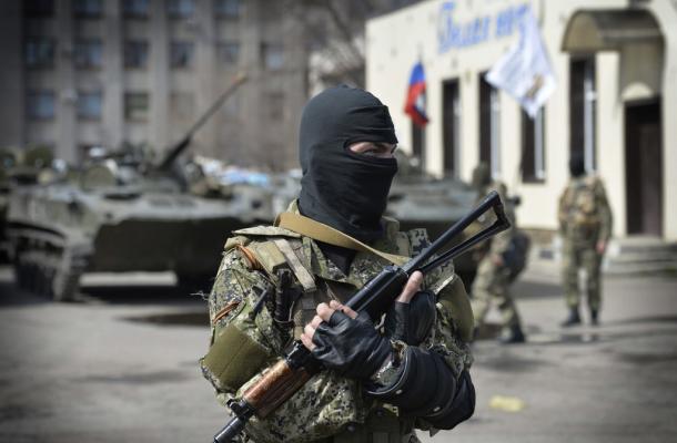 أوكرانيا: الانفصاليون خروقوا وقف إطلاق النار