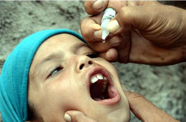  من بوابة أوكرانيا.. شلل الأطفال يدخل مجددا إلى أوروبا